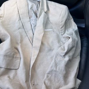 Tan H&M Boy’s blazer great condition ,worn once